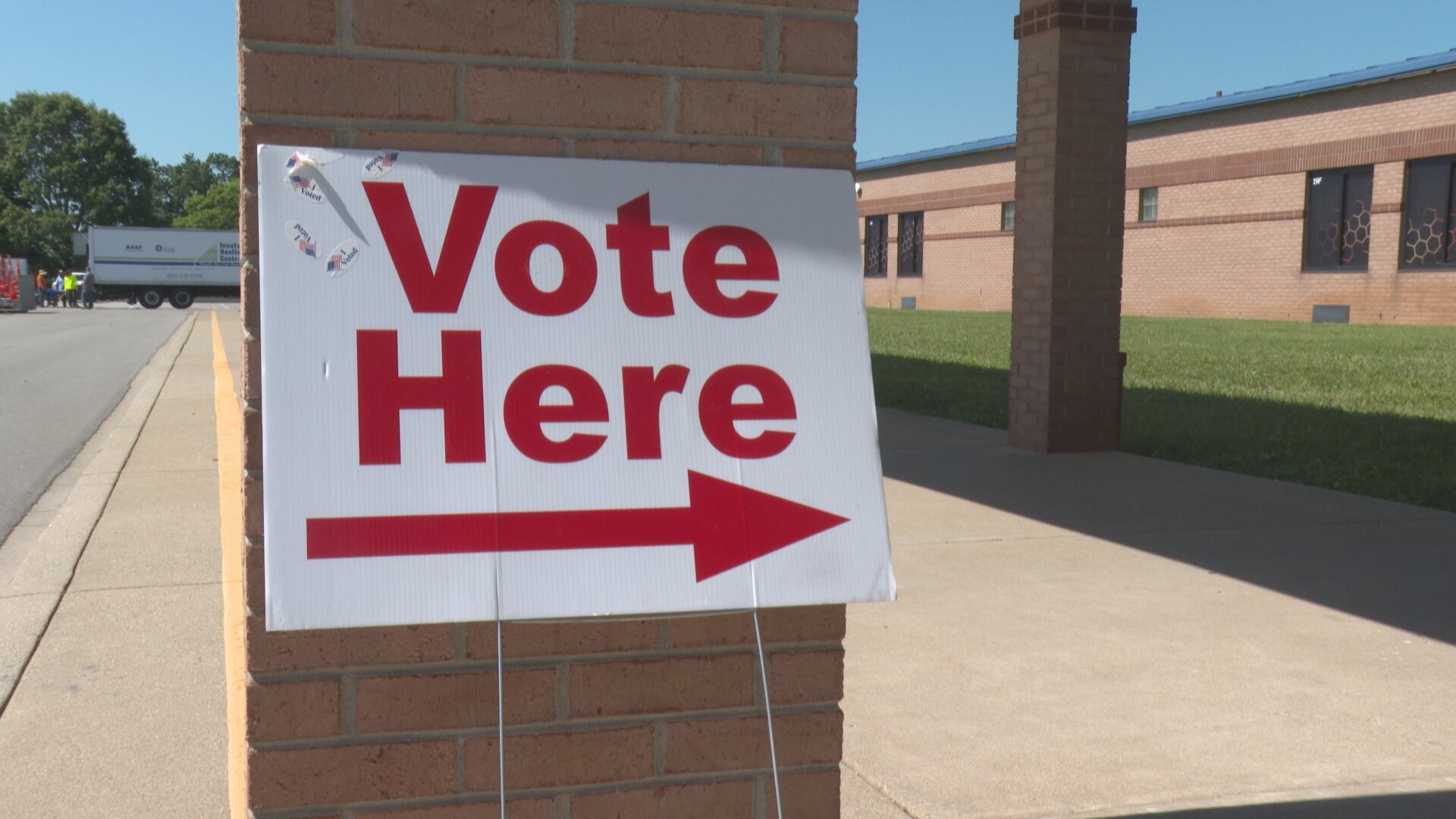 Democrats and unaffiliated voters vote in the 2024 Democratic Caucus today - Vimarsana News