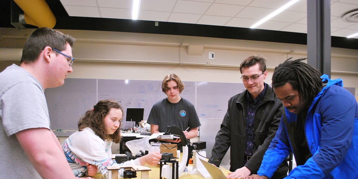U of I Engineering Team Earns K to Decrease Surgery Times and Improve Surgical Accuracy U of I Engineering Team Earns K to Decrease Surgery Times and Improve Surgical Accuracy